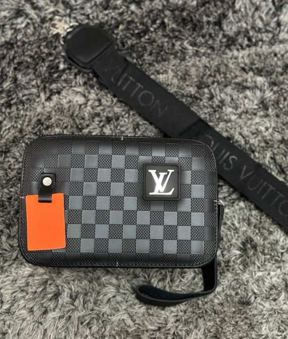 Carriel Louis Vuitton Negro